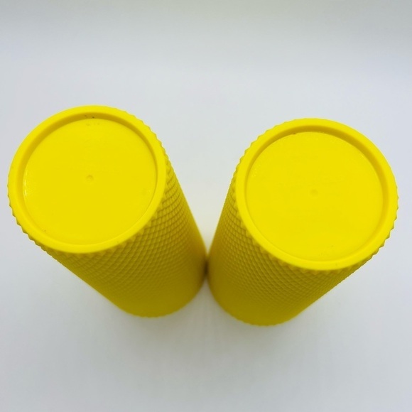 STARBUCKS SET OF 2 YELLOW & GREEN DRINK HOLDER WITH STRAW AND LID 20 OZ - Picture 10 of 14